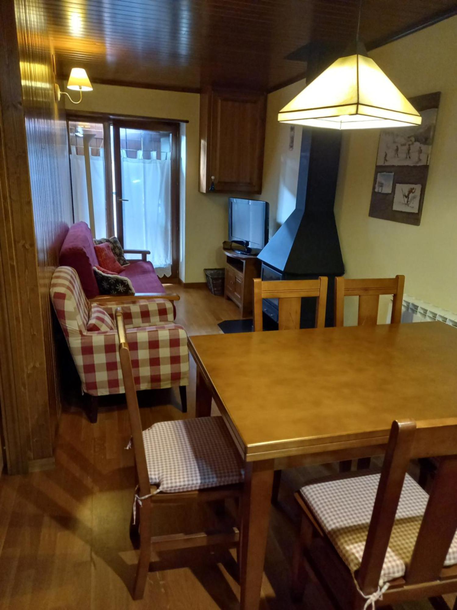 Acogedor Apartamento 2 Habitaciones En Boi Bohi Luaran gambar